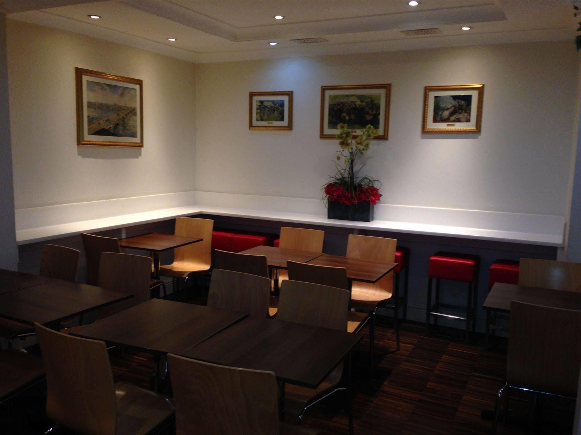 Victoria Inn London Exterior photo